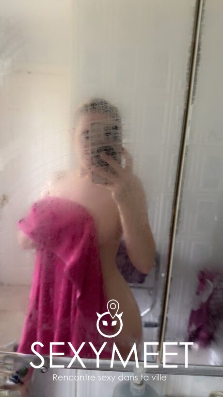 Rencontre sexe à Eyjeaux